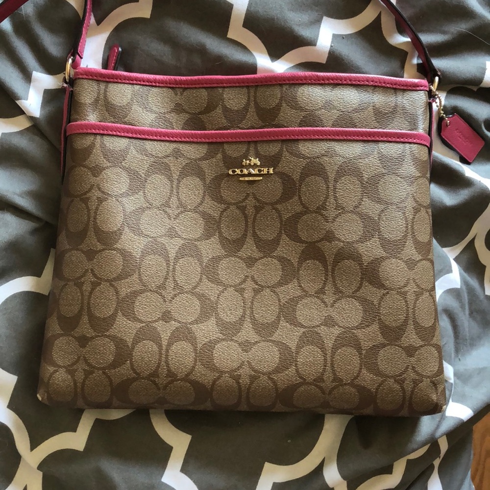 Coach signature canvas cross body
